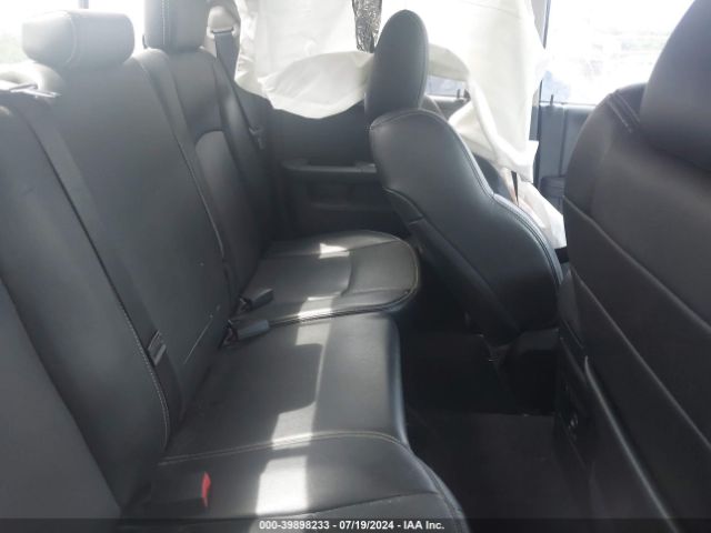 1C6RR6HT5FS530614 RAM 1500 Sport