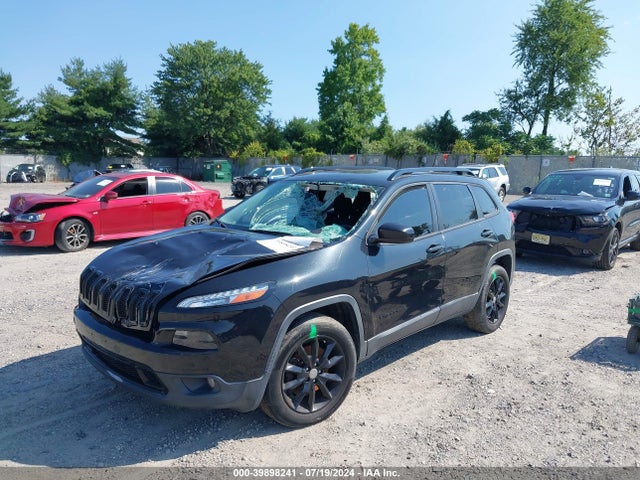 1C4PJMCS5EW294340 Jeep Cherokee Altitude
