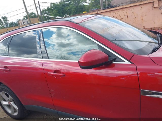 SADCJ2FX8KA354179 Jaguar F-pace 25t Premium
