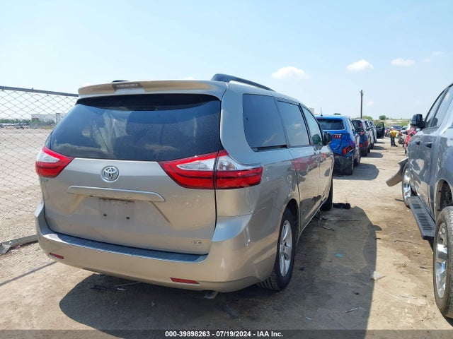 Toyota Sienna Le 8 Passenger 2015 5TDKK3DC8FS571301 Image 4