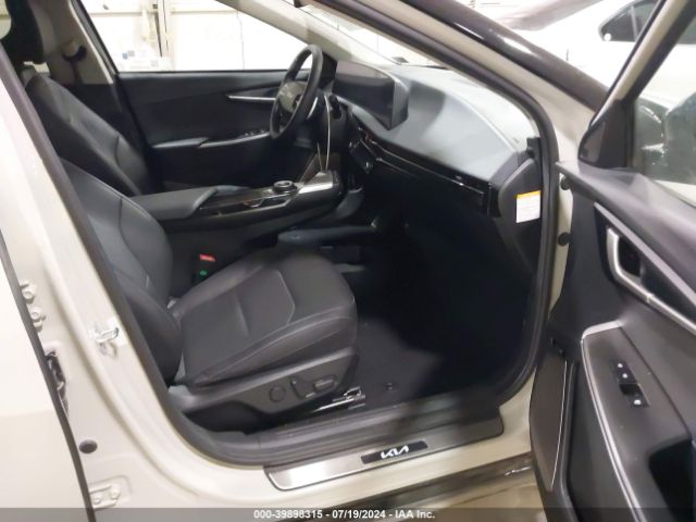 KNDC3DLC1N5083191 KIA Ev6 Wind