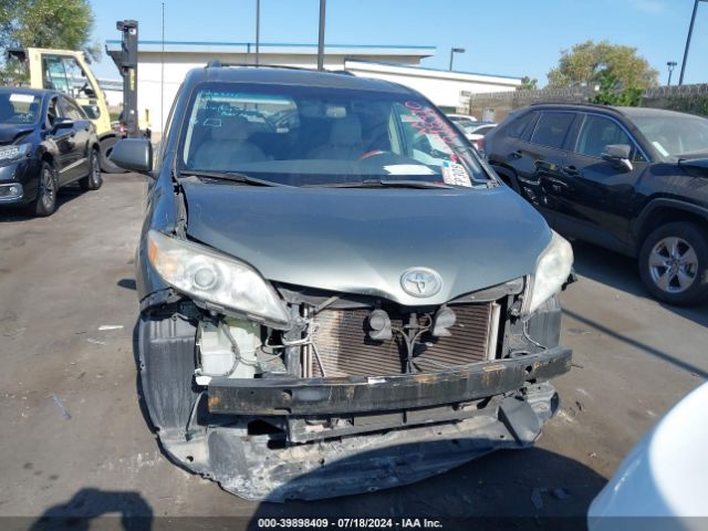 5TDYK3DC2ES429521 Toyota Sienna Xle V6 8 Passenger