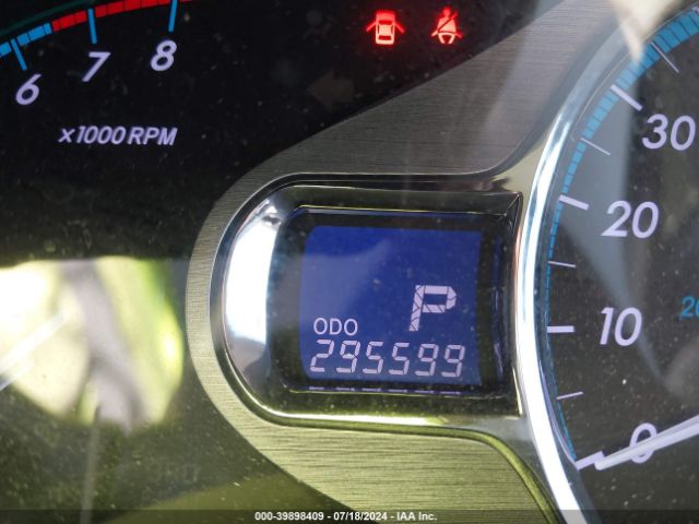 5TDYK3DC2ES429521 Toyota Sienna Xle V6 8 Passenger