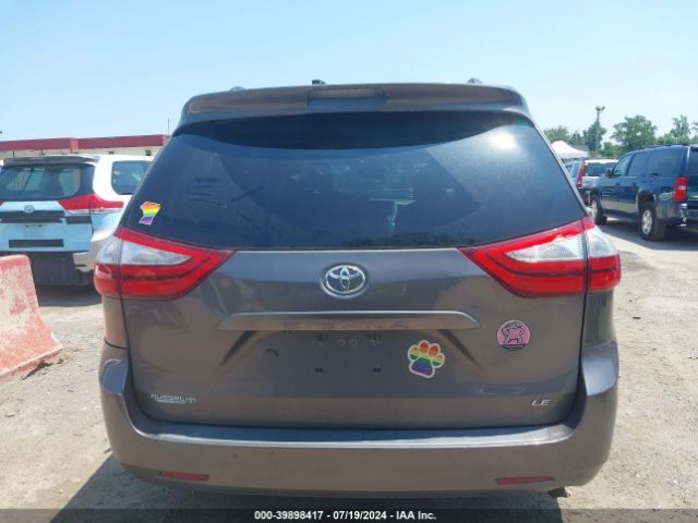 5TDKK3DC4FS557489 Toyota Sienna Le 8 Passenger