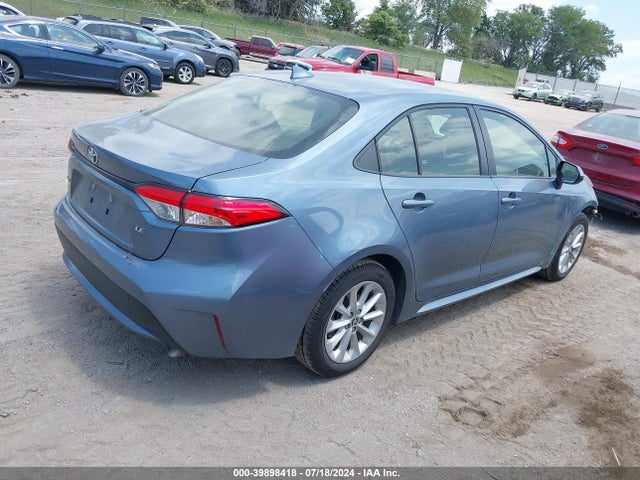 Toyota COROLLA LE 2022 JTDHPMAE5N3014093 Image 4