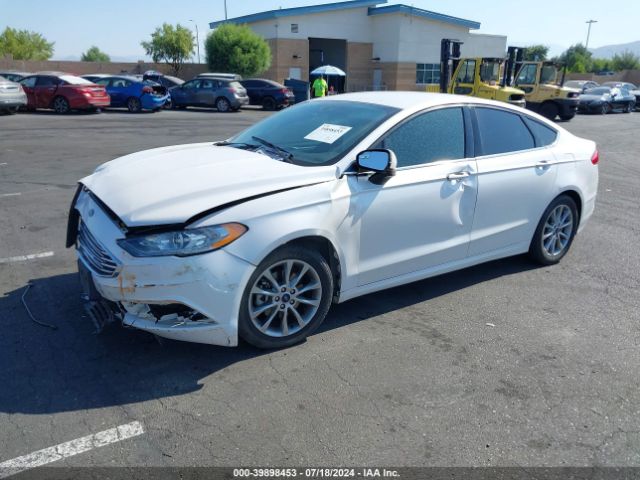 3FA6P0HD1HR247915 Ford FUSION SE