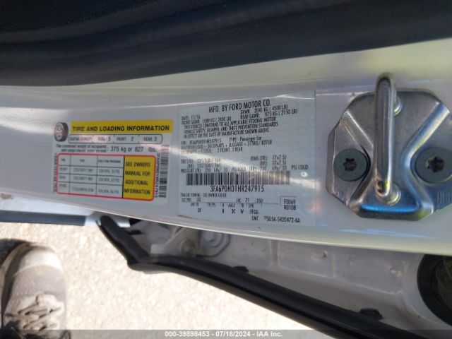 3FA6P0HD1HR247915 Ford FUSION SE