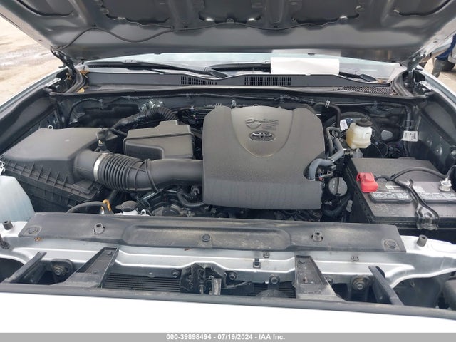 3TYCZ5AN1PT174066 Toyota Tacoma Sr V6