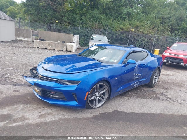 Chevrolet Camaro 2lt 2018 1G1FD1RS3J0111628 Image 2