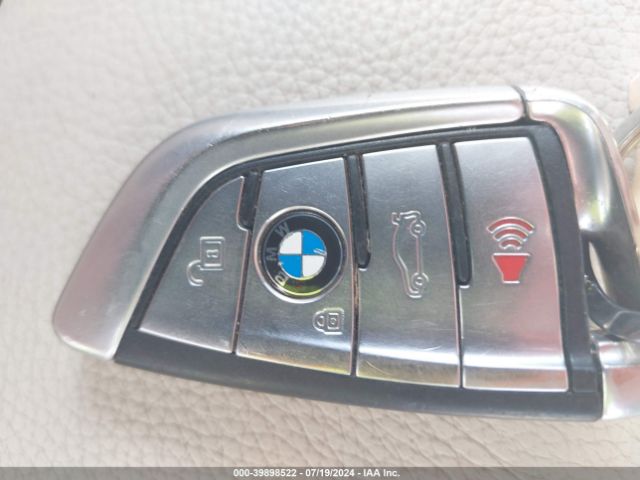 WBAJB1C55JB084007 BMW 530e Xdrive Iperformance