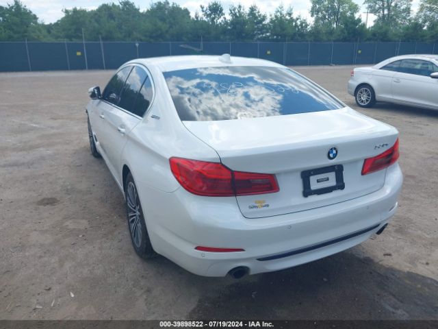 WBAJB1C55JB084007 BMW 530e Xdrive Iperformance