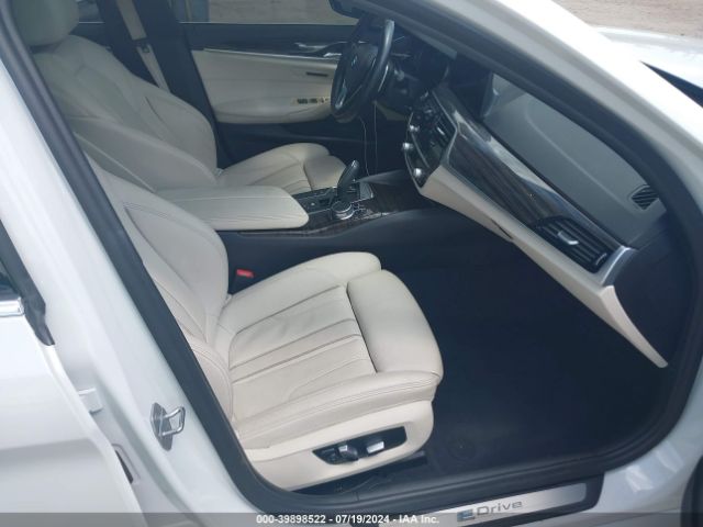 WBAJB1C55JB084007 BMW 530e Xdrive Iperformance