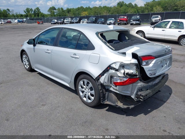 Toyota COROLLA LE 2021 5YFEPMAE5MP168828 Image 3
