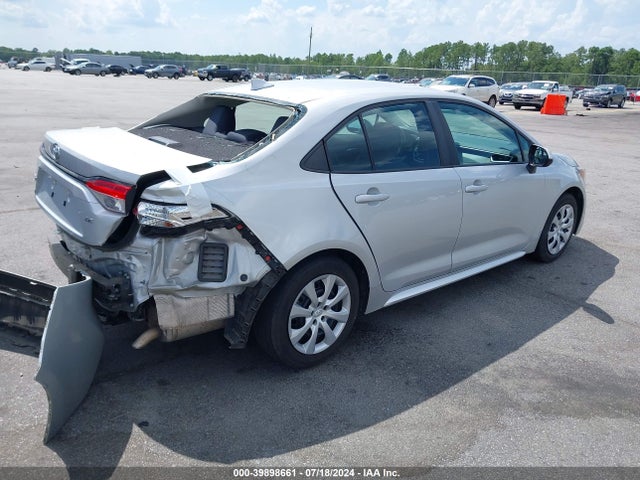 Toyota COROLLA LE 2021 5YFEPMAE5MP168828 Image 4
