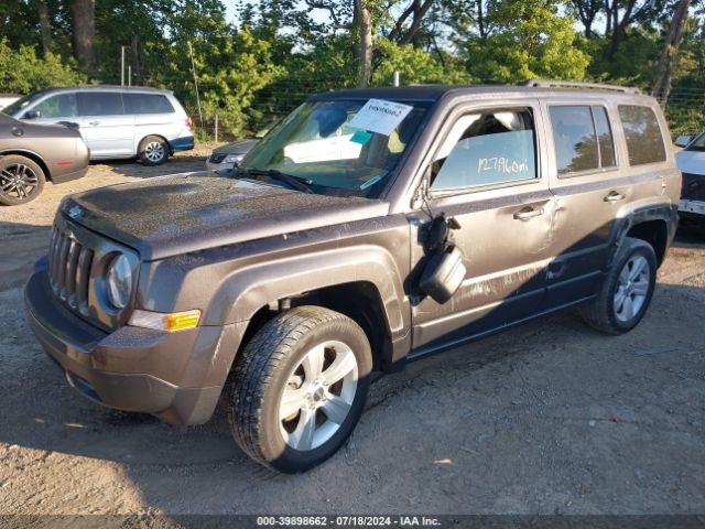 1C4NJRFB8GD758624 Jeep Patriot Latitude