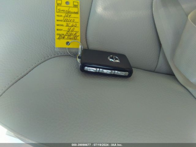 YV4H60DL2R1907603 Volvo Xc60 Recharge Plug-in Hybrid T8 Plus Dark Theme