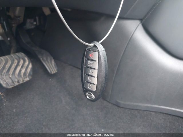 5N1AT2MT7LC737108 Nissan Rogue Sl Fwd