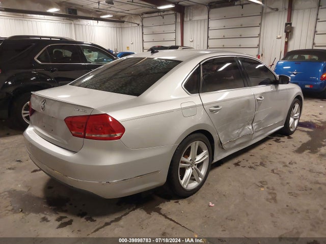 1VWCN7A35EC032705 Volkswagen Passat 2.0l Tdi Sel Premium