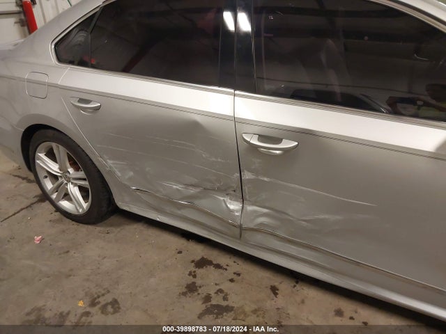 1VWCN7A35EC032705 Volkswagen Passat 2.0l Tdi Sel Premium