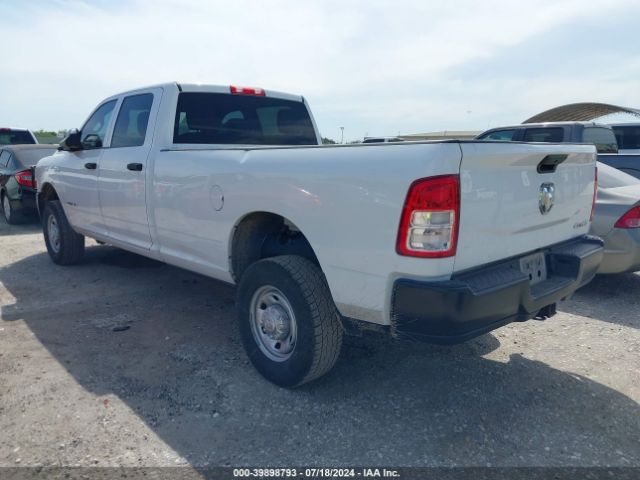 3C6UR5HJ0NG154980 RAM 2500 Tradesman  4x4 8' Box