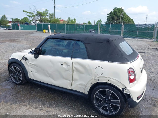 2012 MINI COOPER S WMWZP3C57CT296288 Photo 2