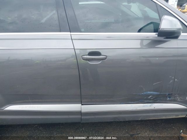 WA1LHAF7XKD016177 Audi Q7 45 Premium/45 Se Premium