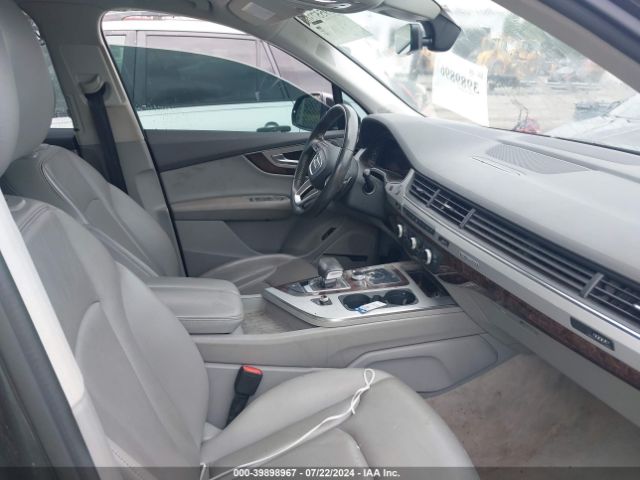 WA1LHAF7XKD016177 Audi Q7 45 Premium/45 Se Premium
