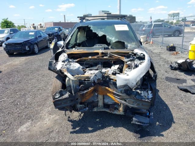 JF2SKAXC8LH538977 Subaru Forester Touring