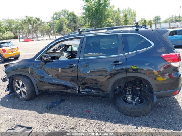 JF2SKAXC8LH538977 Subaru Forester Touring