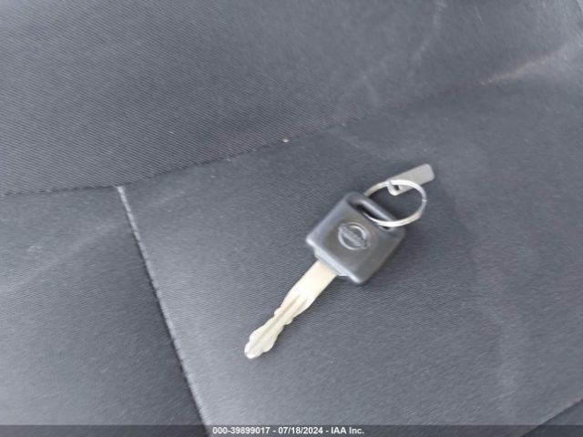 3N1CN7AP9HL898537 Nissan Versa 1.6 S