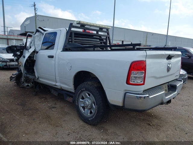 3C6UR5CJ8MG590871 RAM 2500 Tradesman  4x4 6'4 Box