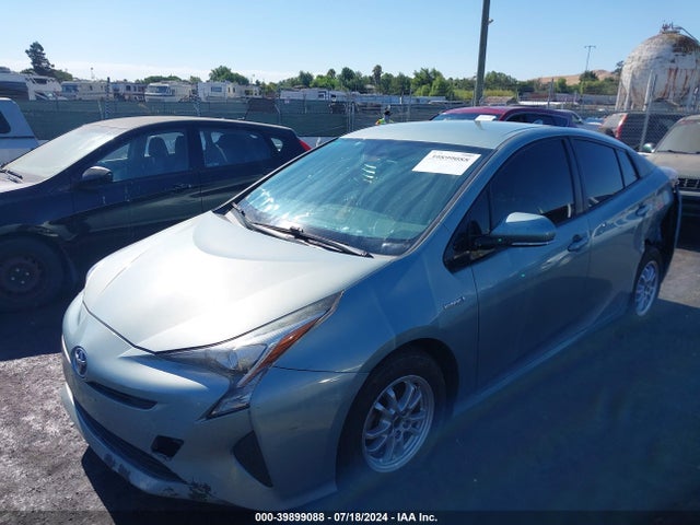 Toyota Prius Two Eco 2016 JTDKARFU0G3516338 Image 2