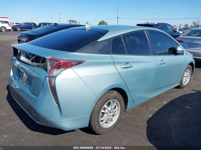 Toyota Prius Two Eco 2016 JTDKARFU0G3516338 Image 4