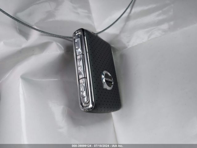 LYVA22RM2KB367696 Volvo Xc60 T6 R-design