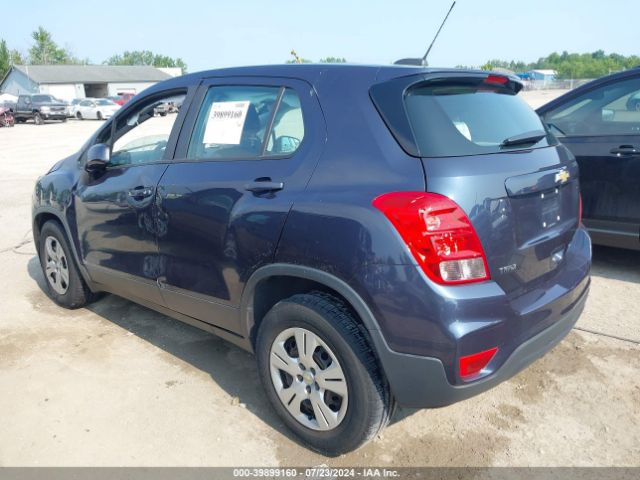 3GNCJKSB9JL154559 Chevrolet TRAX LS