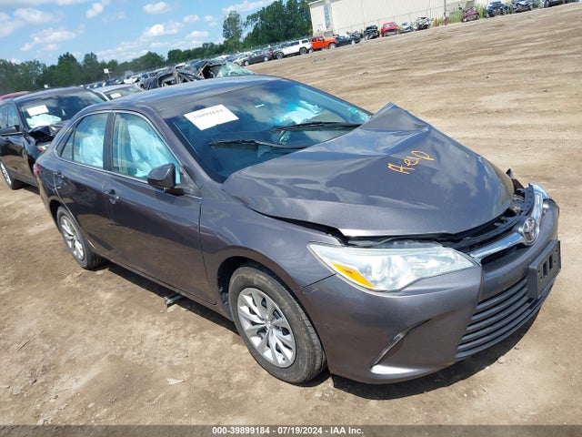 Toyota CAMRY LE 2015 4T4BF1FK6FR483891 головне зображення