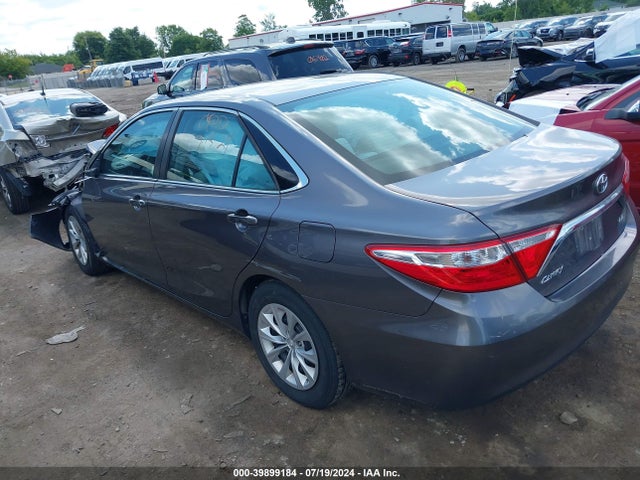 Toyota CAMRY LE 2015 4T4BF1FK6FR483891 Image 3