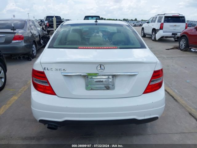WDDGF4HB1EA957948 Mercedes-Benz C 250 Luxury/sport
