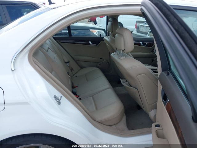 WDDGF4HB1EA957948 Mercedes-Benz C 250 Luxury/sport