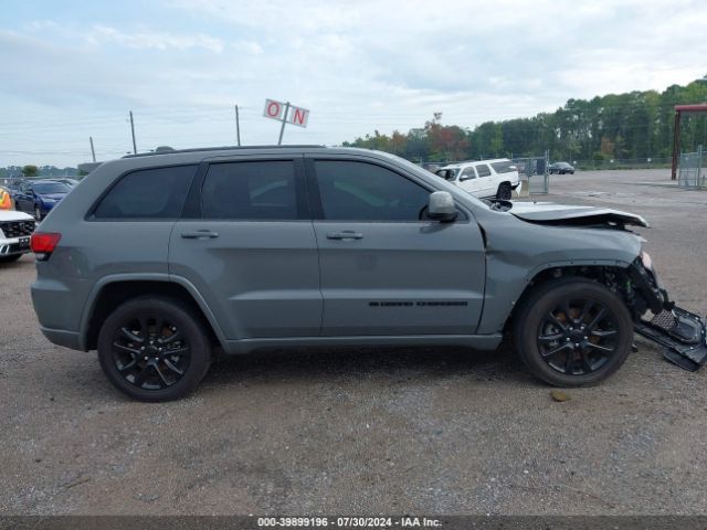 1C4RJEAG9NC152975 Jeep Grand Cherokee Wk Laredo X 4x2