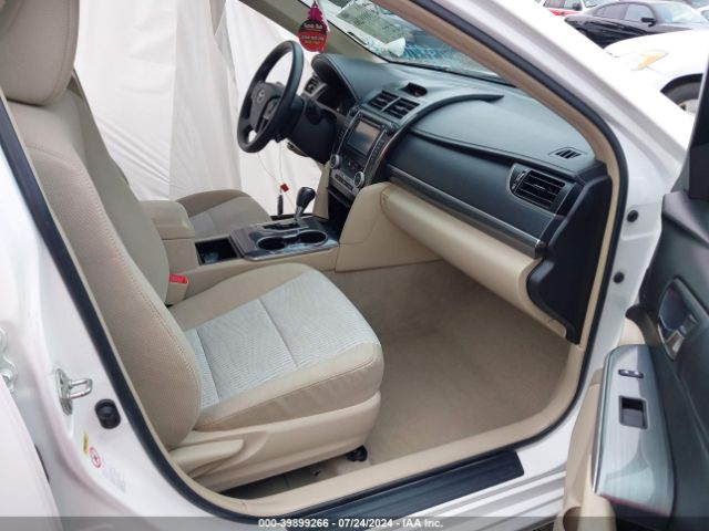 4T1BD1FK5EU099146 Toyota Camry Hybrid Le