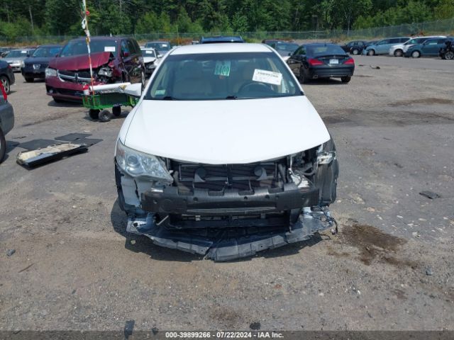 4T1BD1FK5EU099146 Toyota Camry Hybrid Le