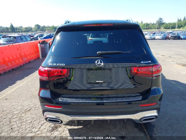 W1N4M4HBXMW135288 Mercedes-Benz Glb 250 4matic