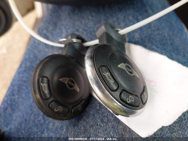 2012 MINI COOPER WMWSU3C58CT541917 Photo 10