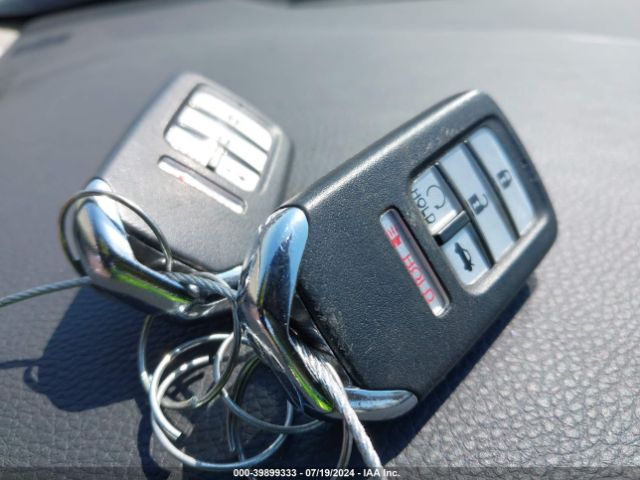 1HGCR3F95GA026674 Honda Accord Touring