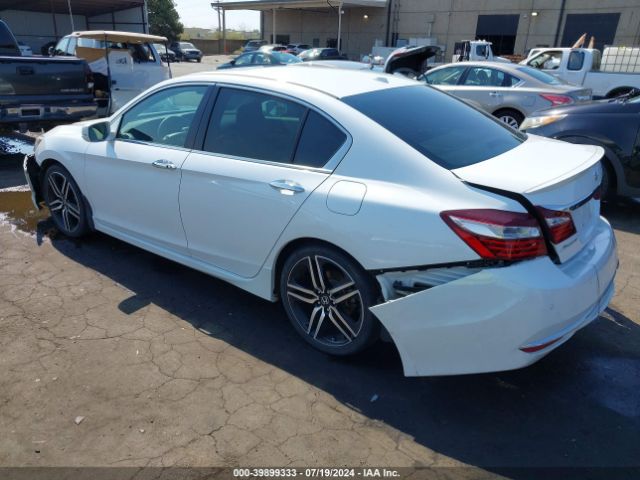 1HGCR3F95GA026674 Honda Accord Touring
