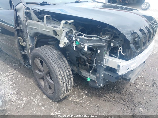 1C4PJMCS9HW512767 Jeep Cherokee 75th Anniversary Edition 4x4