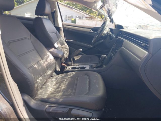 1VWSA7A3XMC017672 Volkswagen Passat 2.0t Se