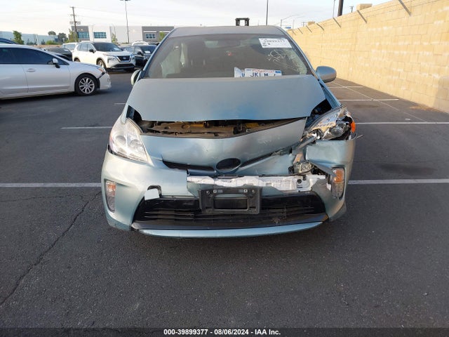 JTDKN3DU7F1875538 Toyota Prius Three