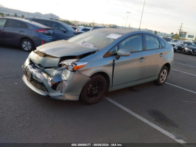 JTDKN3DU7F1875538 Toyota Prius Three